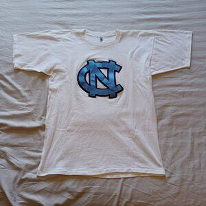 Vintage 1980s Desert Sportswear North Carolina Tar Heels White T-Shirt Adult L